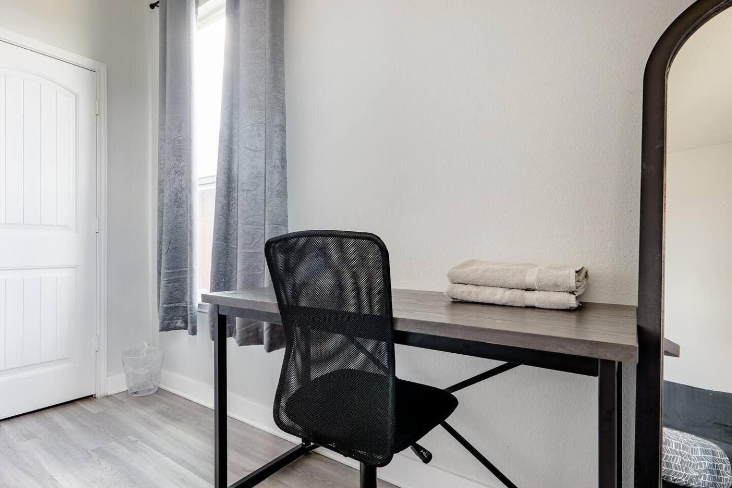 Private #2 Near Mckinney Falls & Airport