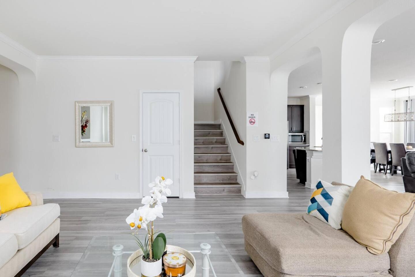 Private #2 Near Mckinney Falls & Airport * Austin